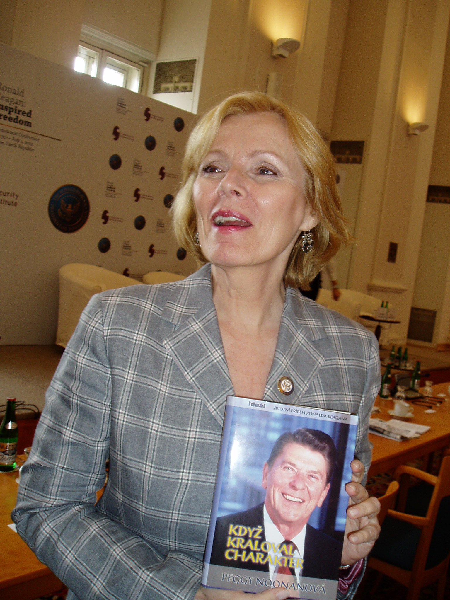 Peggy Noonan (konference o R. Reaganovi, 1.7.2011, Praha)